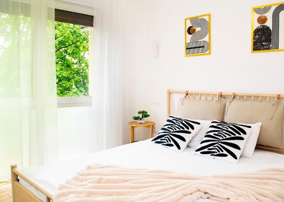 The Ultracentral Gem Calea Victoriei & Palace View — Bedroom 2